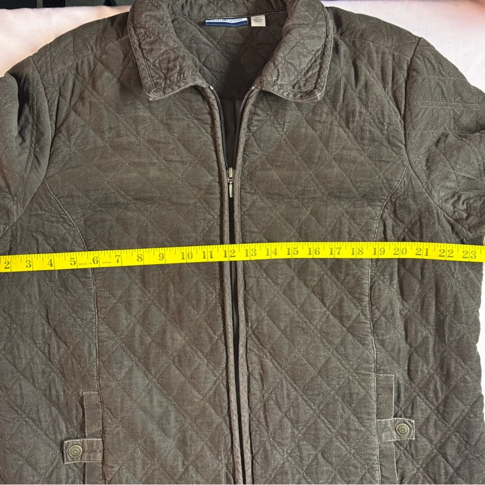 Croft & Barrow Quilted Jacket in Dark Brown - Picture 4 of 8